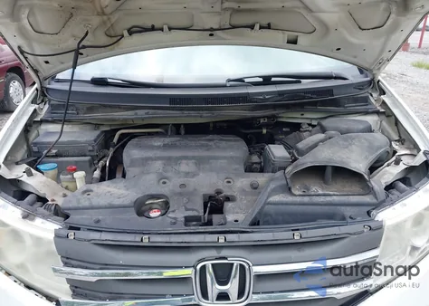 2011 Honda Odyssey Exl z USA, uszkodzony, nr VIN 5FNRL5H67BB040312